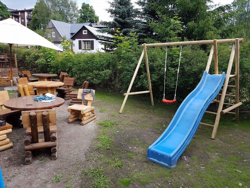 Penzion Varsavjanka Harrachov Zewnętrze zdjęcie